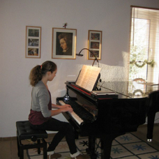 2012 Wettbewerb Berühmte Klaviermusik Bild 9.jpg